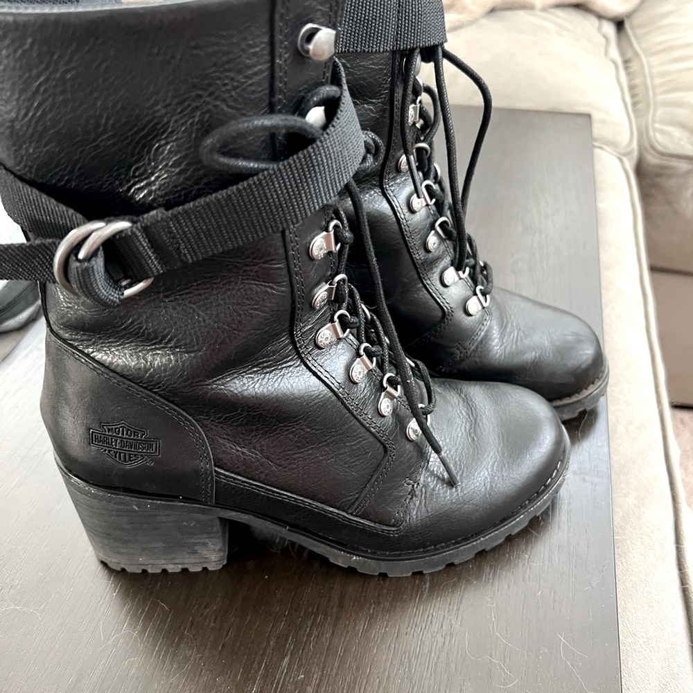 Harley Davidson Woman’s boots size 8